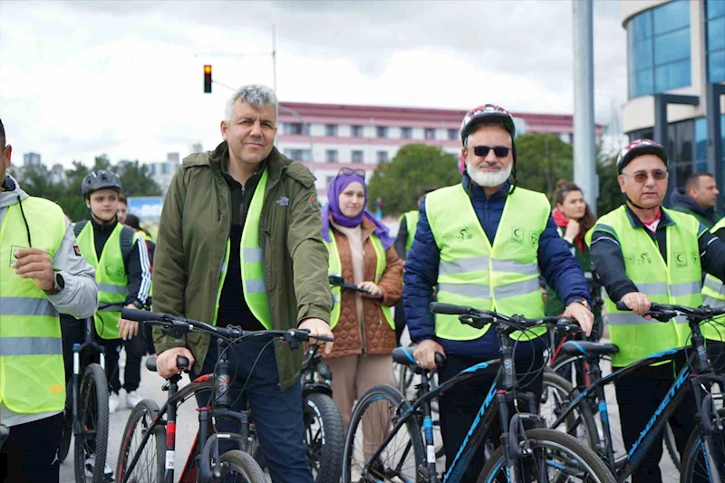 Sağlıklı yaşam için pedal çevirdiler
