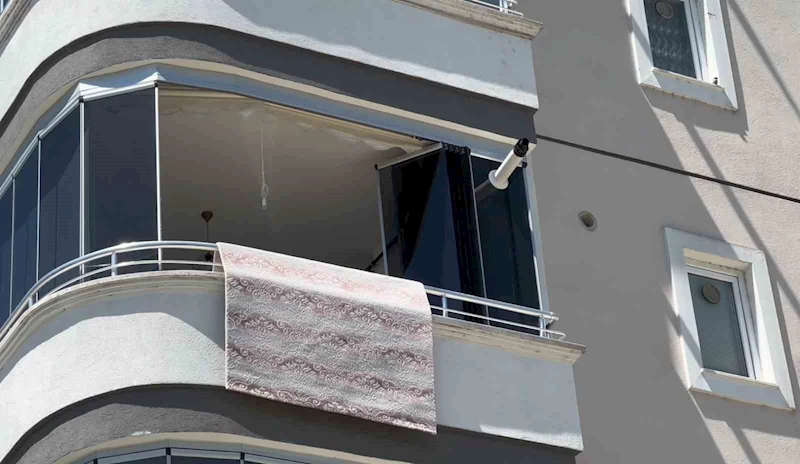 3. kattan düşen şahıs hayatını kaybetti
