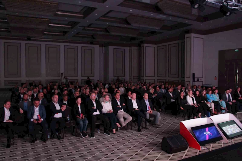 AXA Türkiye CEO’su Yavuz Ölken: “Büyük afetlerden sonraki ilk 3-4 ay sigortalanma oranları yukarı çıkıyor, sonra da yenilenmiyor”
