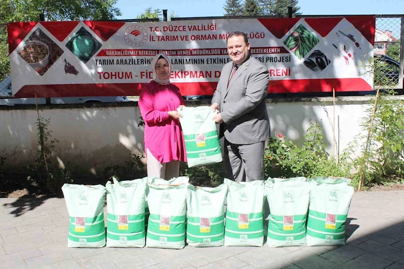 Çiftçilere 650 kilo sertifikalı barbunya tohumu dağıtıldı
