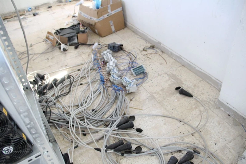 Eski çorap fabrikasına milyonluk Bitcoin baskını
