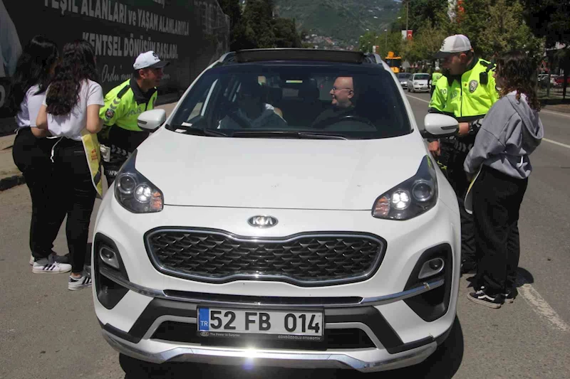 Trafik Haftası’nda sürücüler bilgilendirildi
