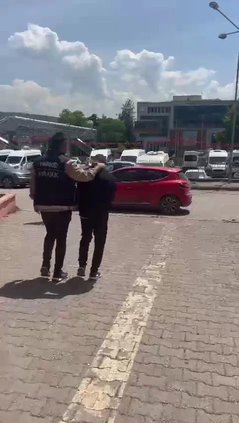 Uyuşturucu operasyonunda 1 kişi tutuklandı
