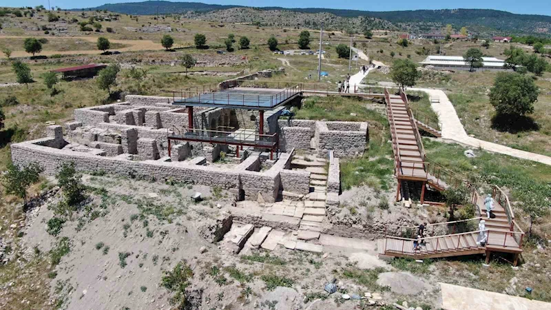 "Karadeniz’in Zeugması" Hadrianopolis 5 günde yaklaşık 15 bin kişiyi ağırladı

