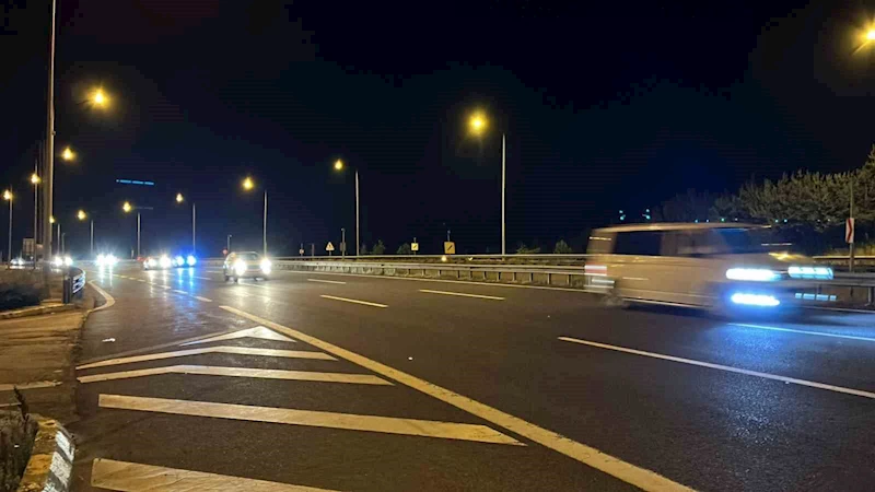 Tatilciler dönüş yolculuğunda ulaşımını rahat sağlıyor
