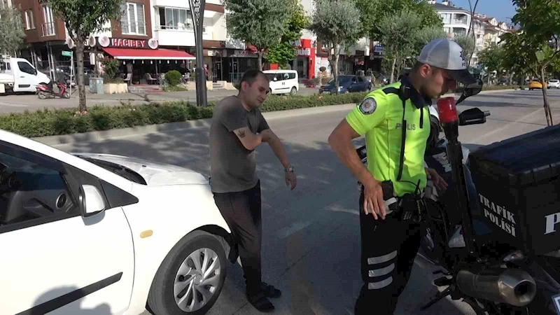 Güneşli havada sis farı yakınca ceza yedi, 