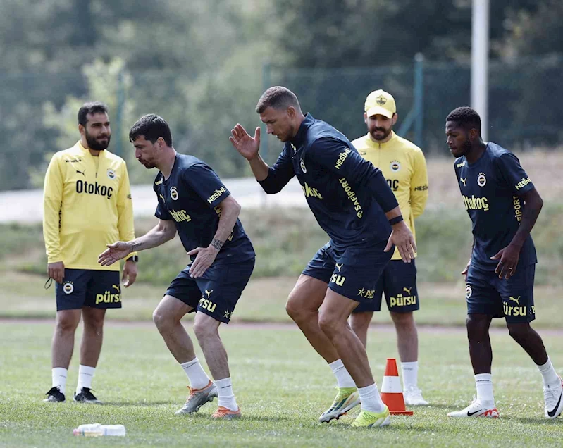 Fenerbahçe, yeni sezon hazırlıklarını sürdürdü
