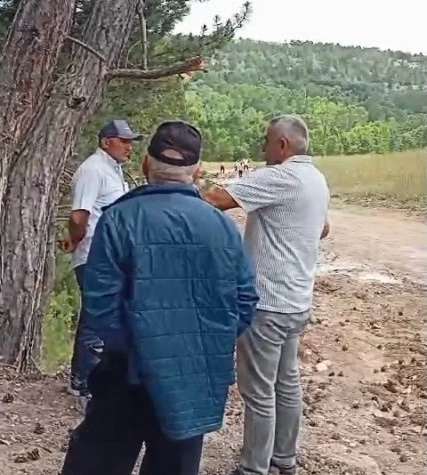 20 gündür tarlalarını sulayamayan çiftçiler, kalıcı çözüm bekliyor
