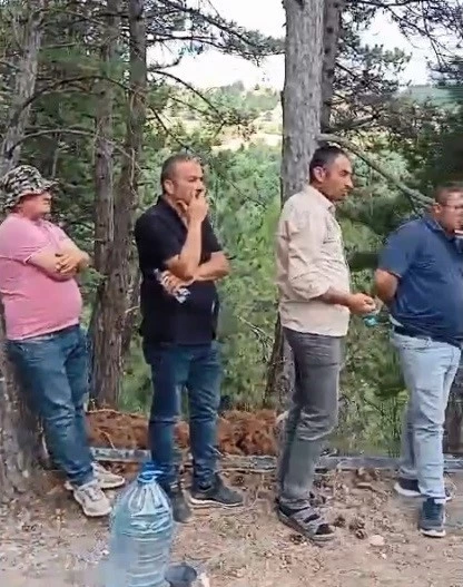 20 gündür tarlalarını sulayamayan çiftçiler, kalıcı çözüm bekliyor
