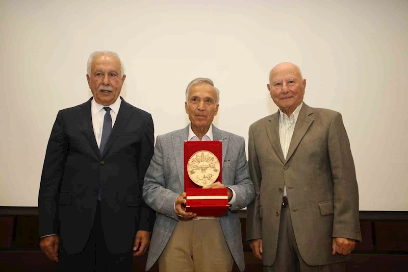 Milli Mücadele’nin Anadolu’daki basın bayraktarlarından Hüsnü Açıksöz’e vefa
