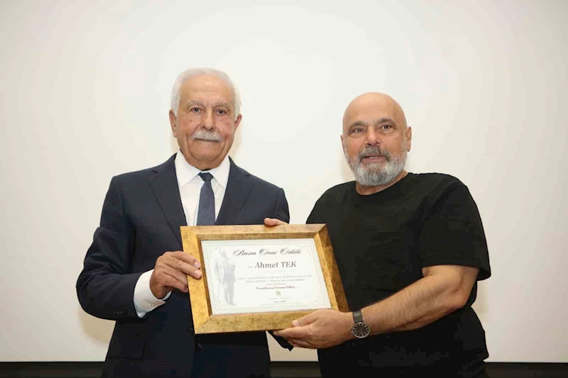 Milli Mücadele’nin Anadolu’daki basın bayraktarlarından Hüsnü Açıksöz’e vefa
