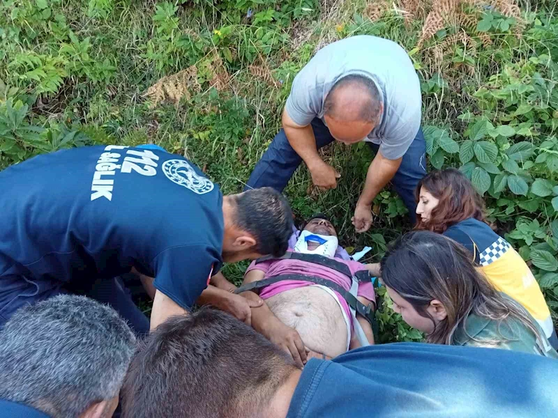 Uçuruma yuvarlanan kamyon hurdaya döndü: 1 yaralı
