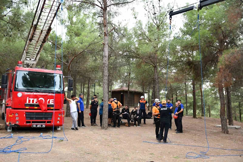AFAD bölge kampı, Samsun’daki eğitimlerini tamamladı
