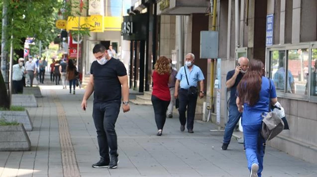 Maskesiz sokağa çıkma yasağı sürüyor...