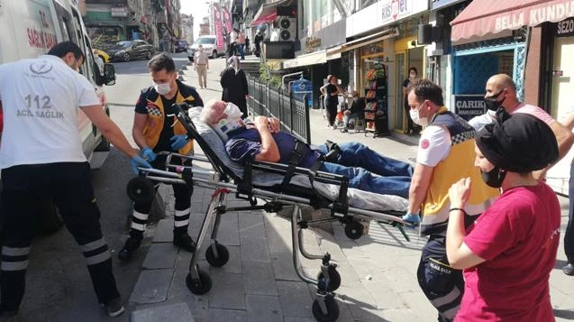 Yaşlı adama çarpan kamyonet olay yerinden kaçtı