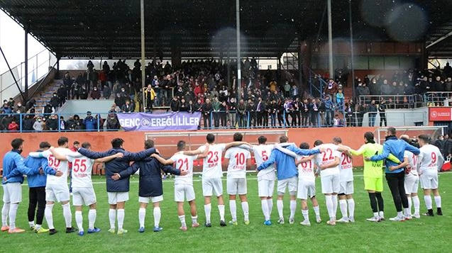 Soğuk havayı futbol ısıttı 