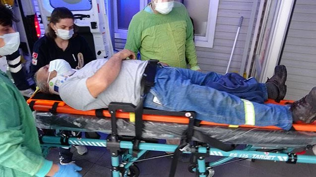 Kamyon sürücüsü kazada yaralandı