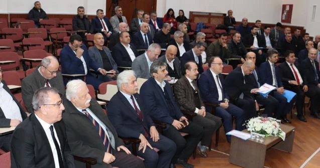 Yeşil, “TTK, 7 bin 300 işçiyle ayakta kalmaya çalışıyor”