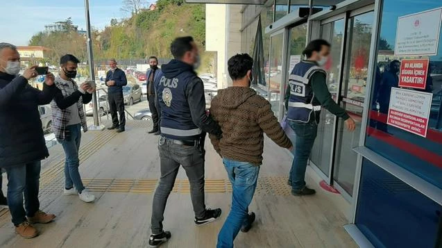 Doktorlara saldıran şahıs tutuklandı!