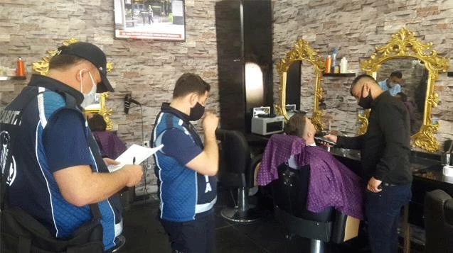 Kuaför ve berberler denetlendi