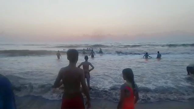 Boğuluyordu, kablo ile kurtardılar...