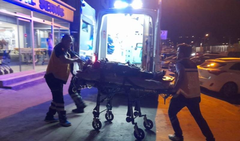 Karşıdan karşıya geçecekti, hayatını kaybetti