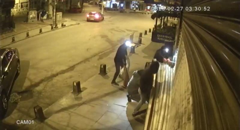 Tuzla’dan çuvallı, sepetli kuyumcu soygunu kamerada: 5 kilo altın ve 300 bin lira çaldılar