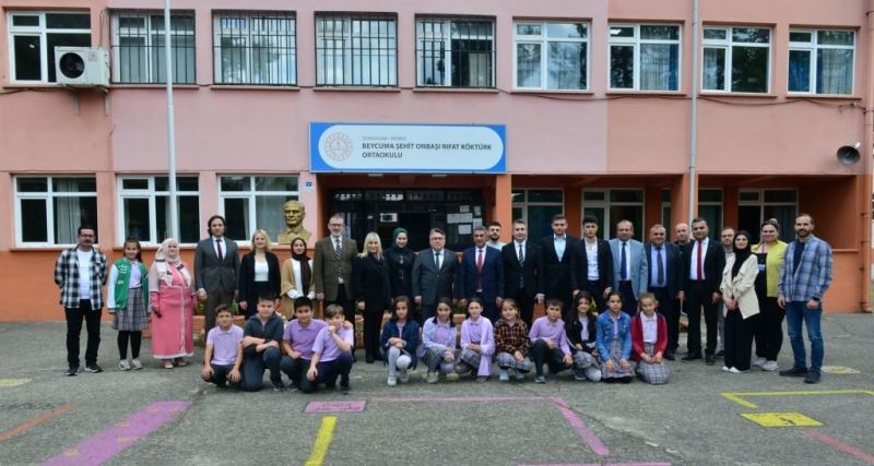 ZBEÜ’den “Bir Kitap Bir İnsan 2” kampanyası